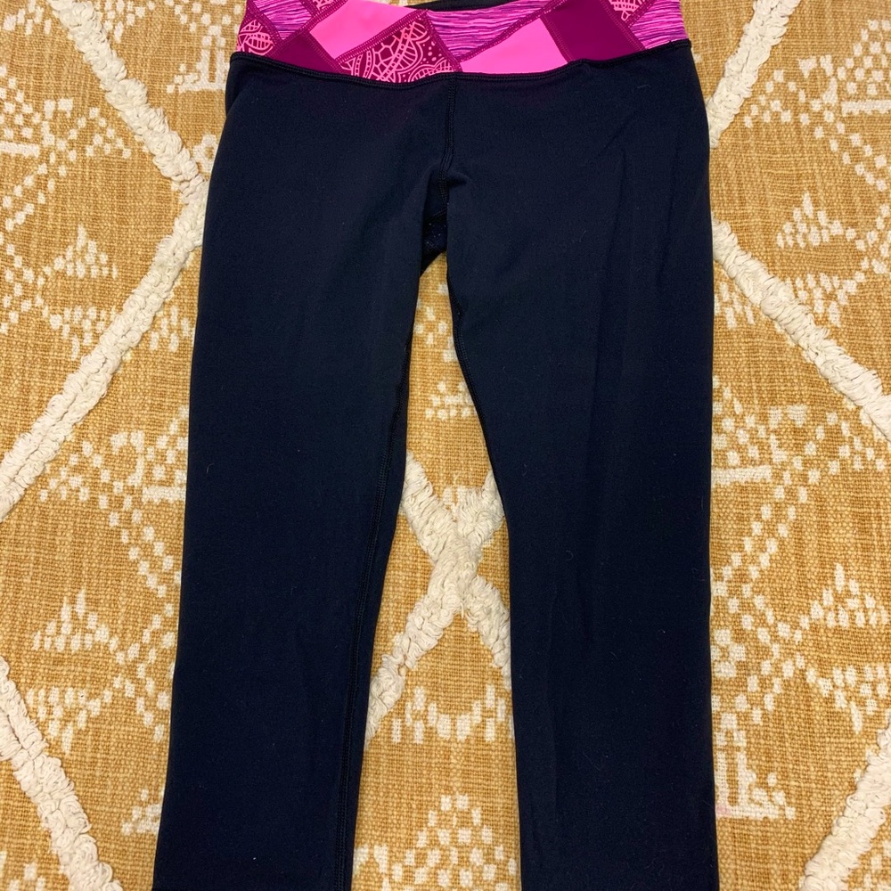 super cute reversible kids Ivviva cropped leggings